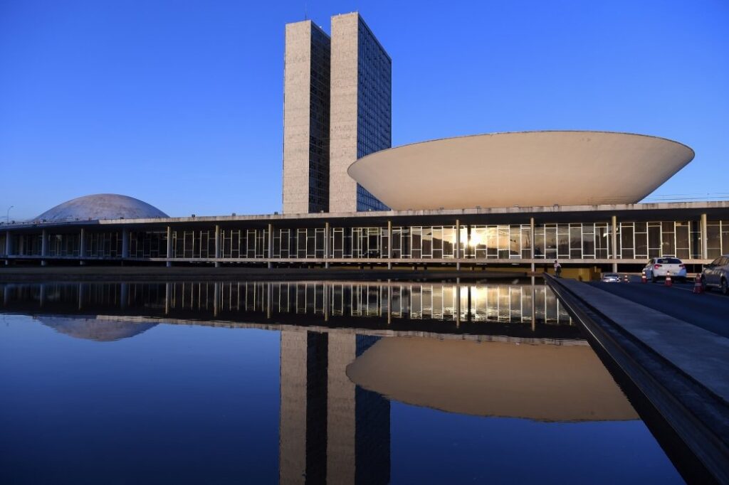 ELEIÇÃO 2026: Maringá perde representatividade em Brasília
